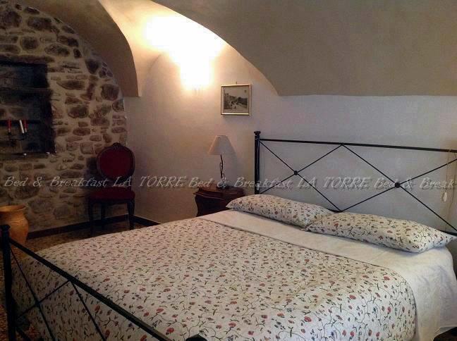 Bed and Breakfast La Torre Дольчеаккуа Номер фото