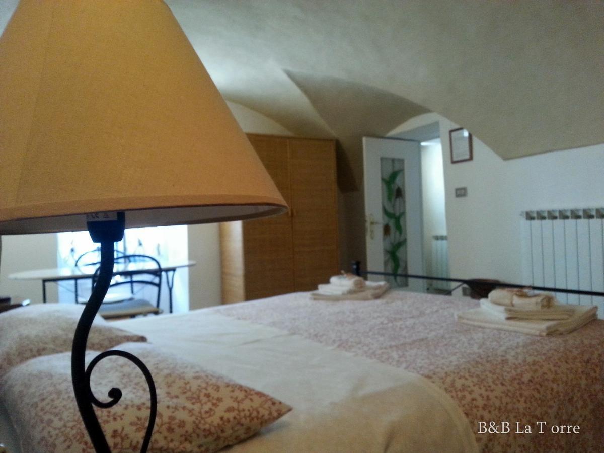 Bed and Breakfast La Torre Дольчеаккуа Номер фото