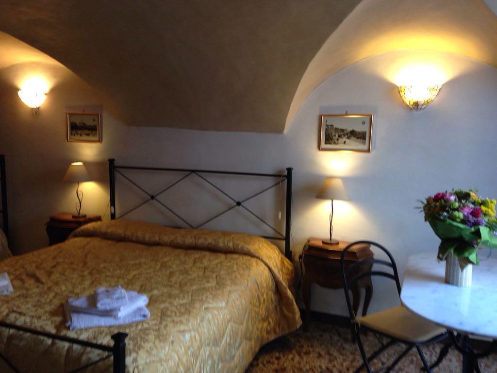 Bed and Breakfast La Torre Дольчеаккуа Экстерьер фото